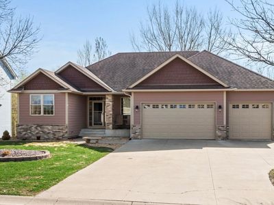 825 Old Bridge Way