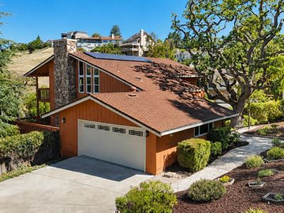 3175 Oak Leaf Ct