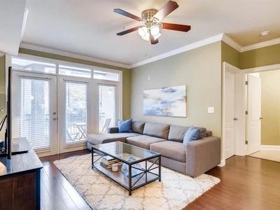 390 17th St NW Unit 3018