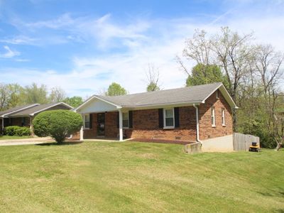305 Djeddah Dr