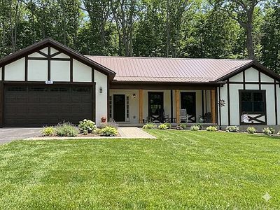 150 E Four Seasons Dr