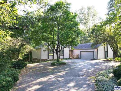 368 W Suncrest Wood Ave