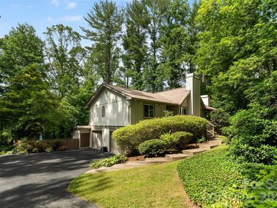 16 Canterbury Dr