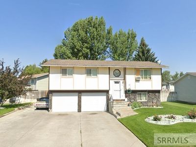 847 Chantilly Ln