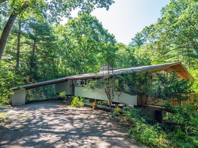 20 Stonehedge Rd