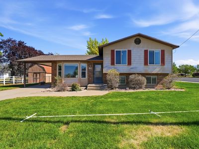 Property at 508 W 2700 S, Syracuse, UT