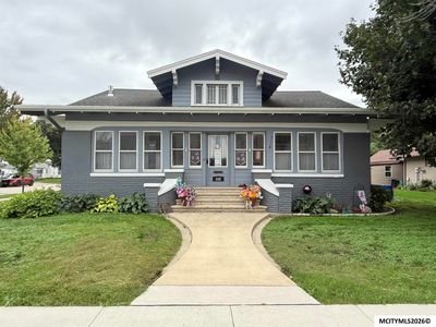 332 Main St