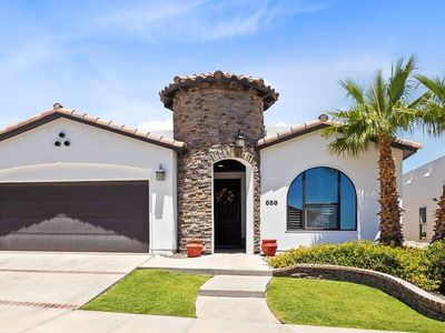 856 Cedar Park Ave