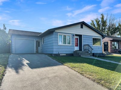 421 8th Ave S