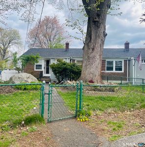36 Bullard Court