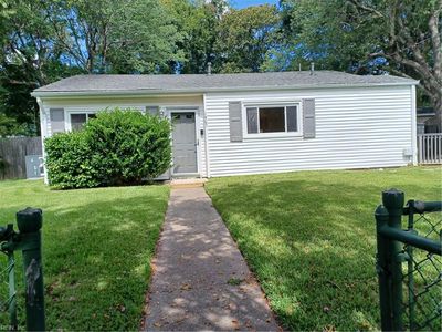 1403 Salton Dr
