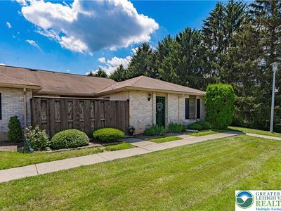 2810 Rolling Green Pl