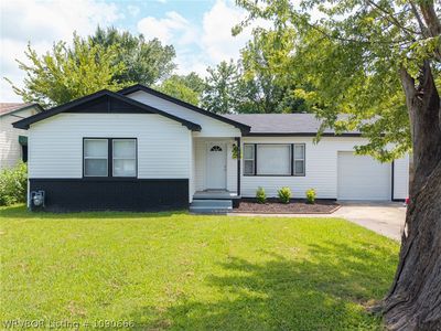 3610 Bradley Dr