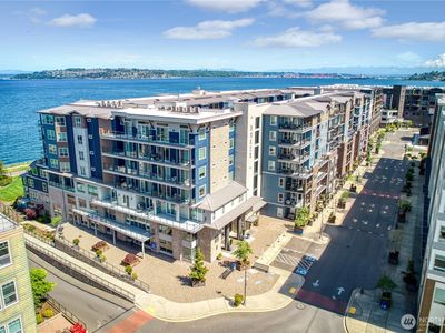 4961 Main Street #206