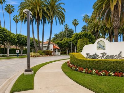 7402 Yellowtail Dr Unit 204