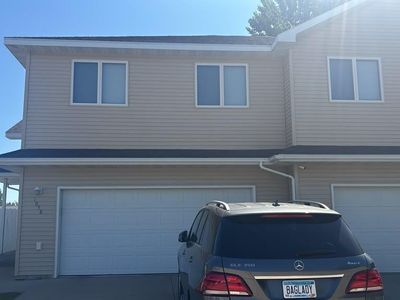 1058 Selkirk Cir
