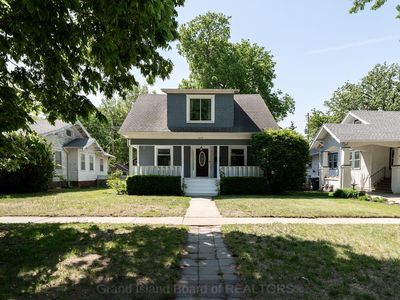 1415 W Division St