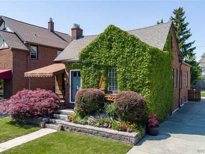 354 Wardman Rd
