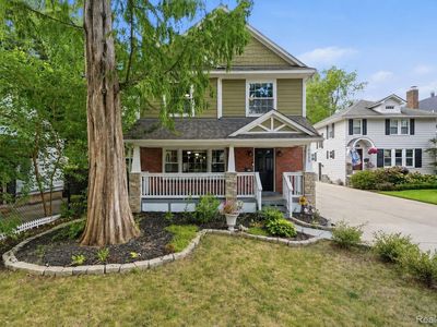 1223 Greenleaf Dr