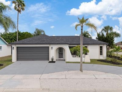 1016 FUCHSIA DRIVE