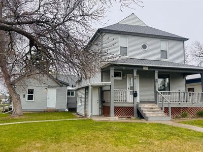 1301/1303 6th Ave S