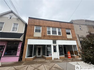 66 N Main St