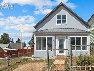 223 S 2nd St