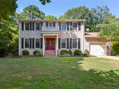 1512 Bayberry Ln