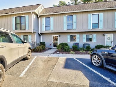 910 Villa Dr. #910