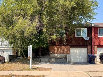 2216 W Heatherglen Dr