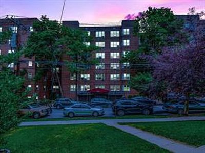 4380 Vireo Ave APT 6S