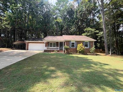 125 Betty Garrett Dr