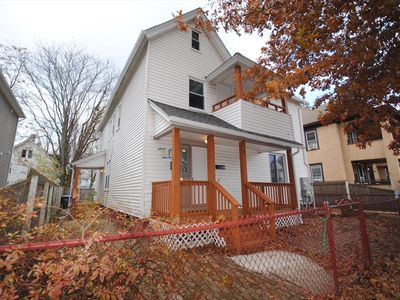 72 Hall St