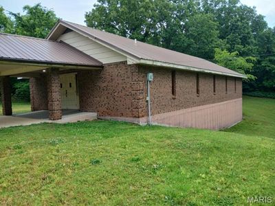 685 State Highway 142 E