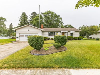 36 Chandler Ave
