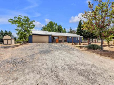 459-950 Lake View Dr