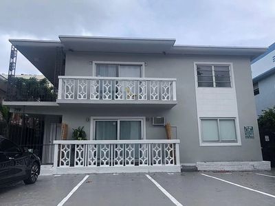 719 Euclid Ave APT 4