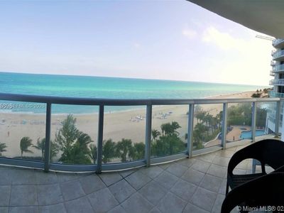 18683 Collins Ave #701