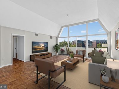 700 7th St SW #Penthouse 826