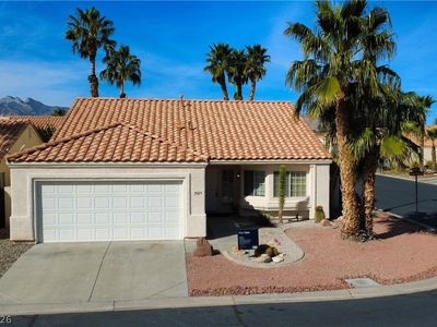 5525 Desert Valley Dr