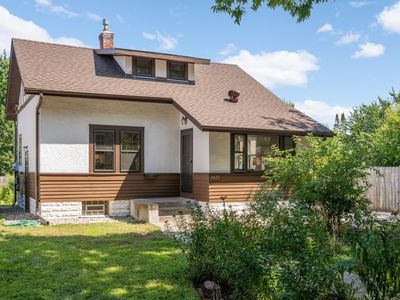 4429 Minnehaha Ave