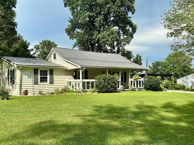 1751 Robert Landis Rd