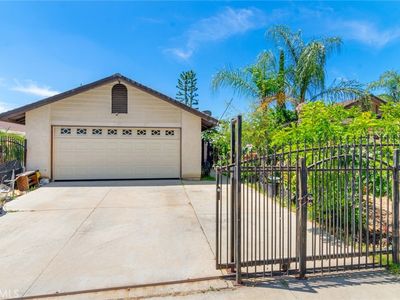 24133 Rothbury Dr