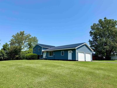 45 Pleasant Dr