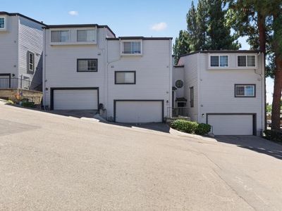 Property at 1209 Sandy Bridges Ln, Hayward, CA