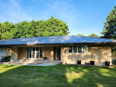 427 Lori Ln