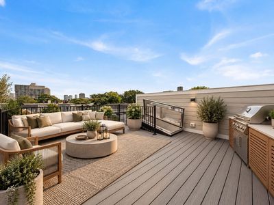 15 Hunting St #6
