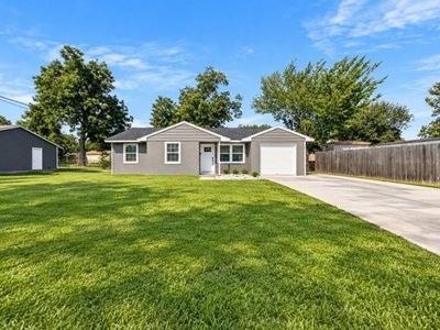 201 Inwood Ln