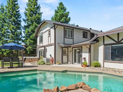 Property at 1102 Bodega Ct, Roseville, CA