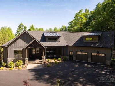 323 Cielo Road